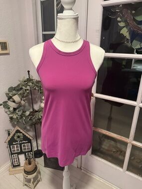 Lululemon Women's Sleeveless Align Crewneck Hip Length Tank Top - Magenta
